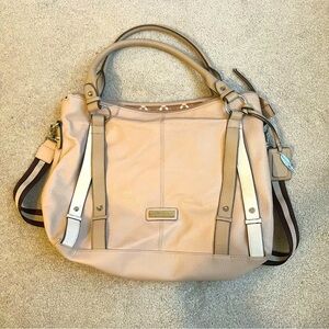 JESSICA SIMPSON Crème and Tan Hobo Bag